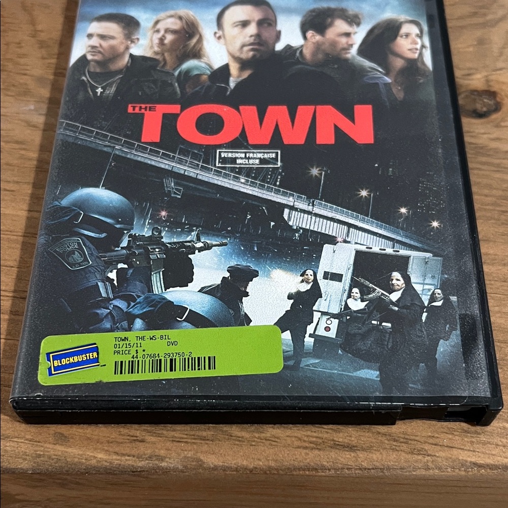 🛍️ 3 for $20 🛍️ - The Town - DVD - Picture 3 of 12
